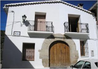 CASA EL FRONTON