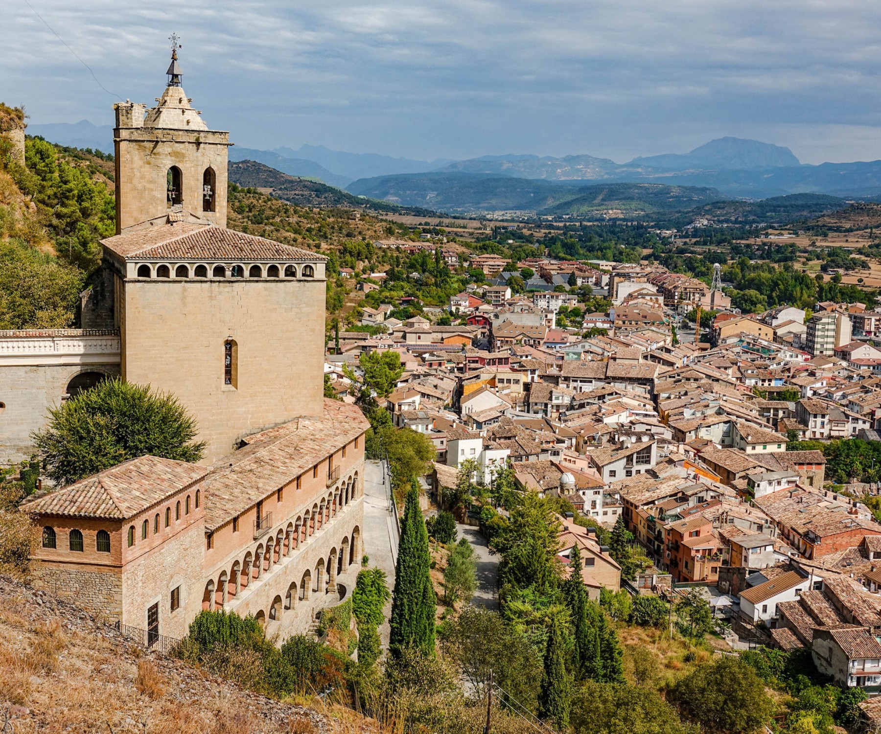 Graus y el entorno del Ésera