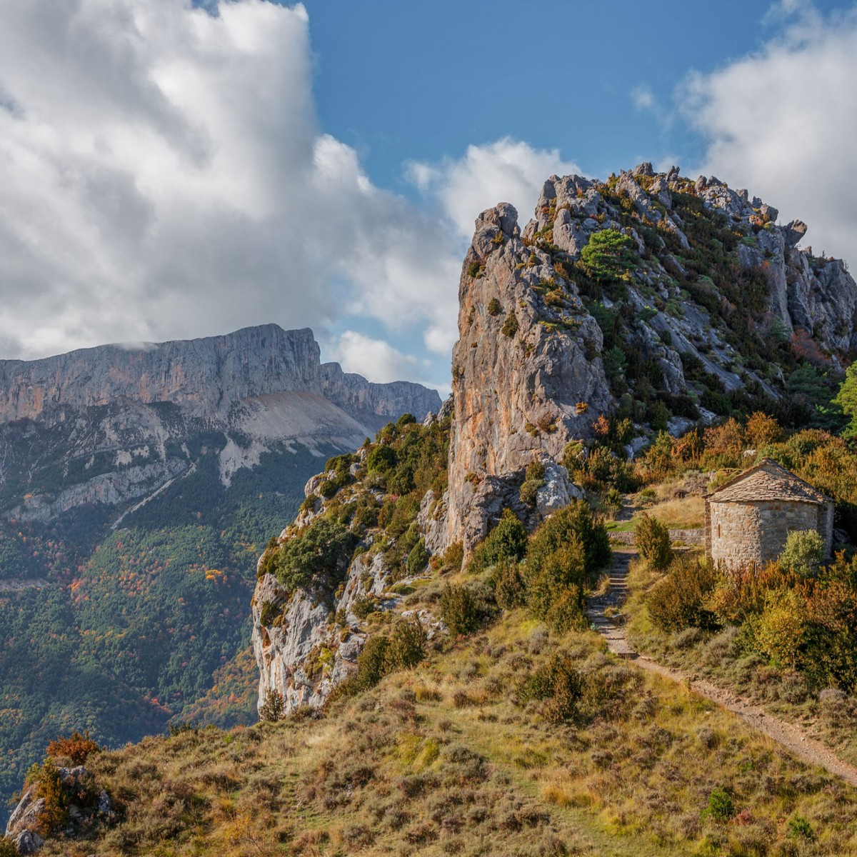 Ruta de las Ermitas de Tella