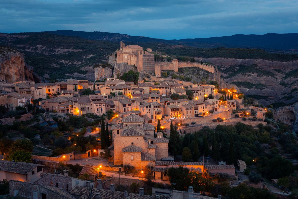 Alquézar de noche