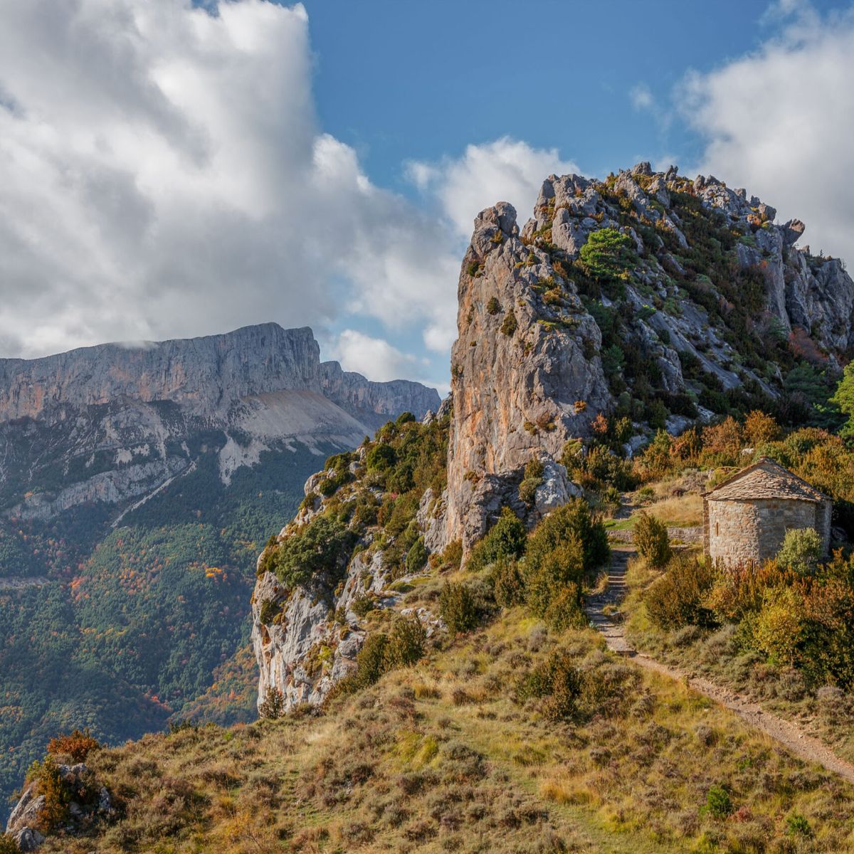 Ruta de las Ermitas de Tella